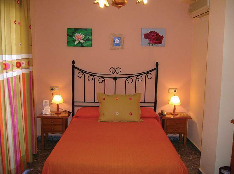 Miraya Hotel 2*